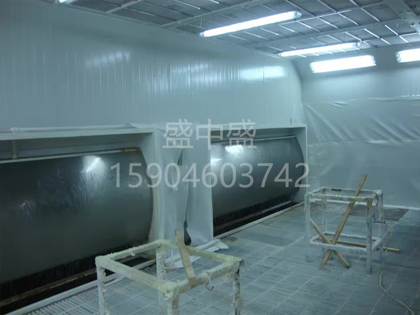 雙工位噴漆內(nèi)景